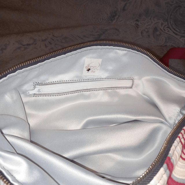 Escapade – Le Sac Bandoulière Élégant en Toile de Coton avec Détails Dorés